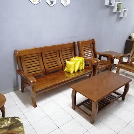 Homestay Perpaduan, Taman Bercham Raya Ulu Kinta Ipoh Perak Kampong Batu Lapan  Exterior foto